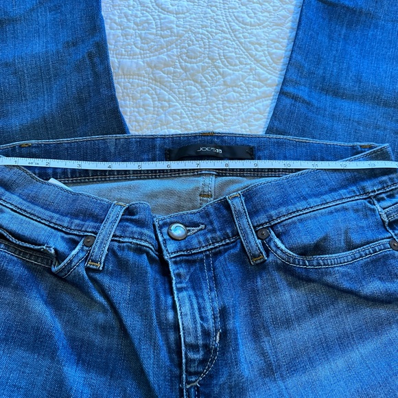 JOE’s Jeans. Size 28 Provocateur jeans. Boot cut. Slightly frayed hems. - Picture 9 of 12